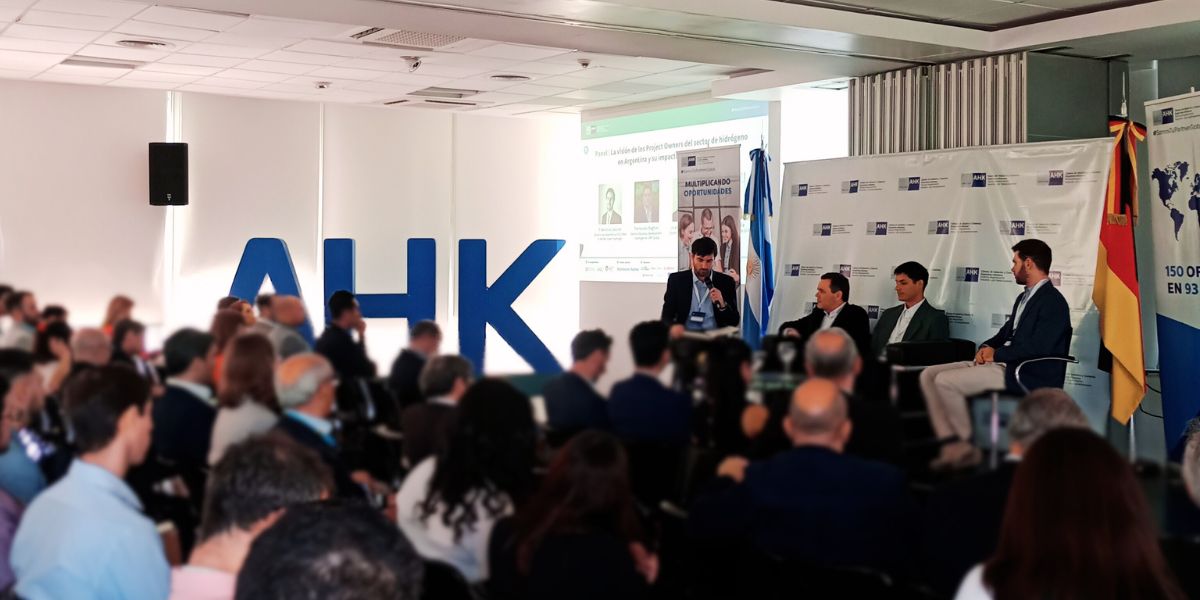 2024-11-06 – FORO H2 AHK